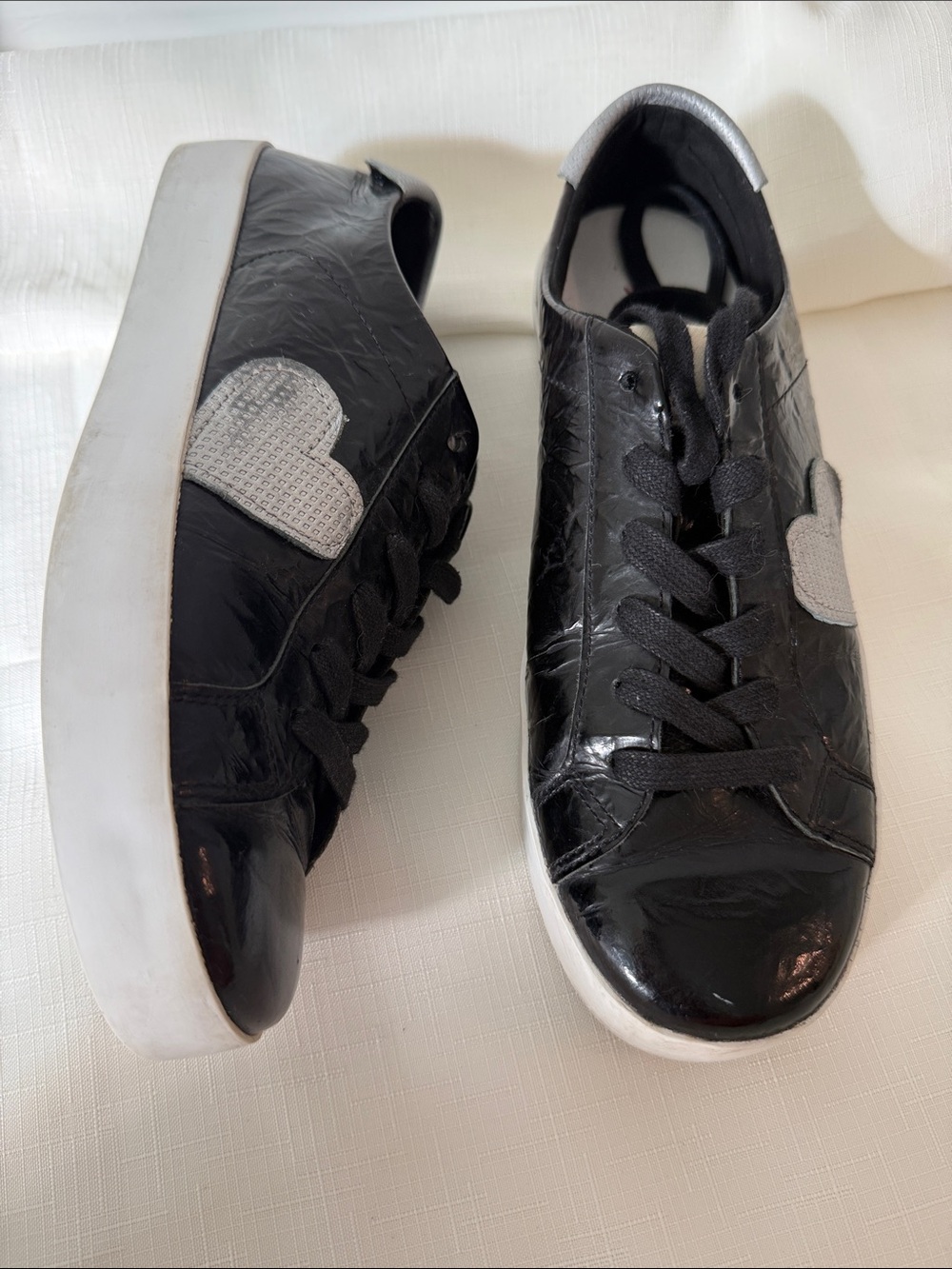 Ellen Degeneres black Patent Leather Women's Sneakers with Silver Heart Accent